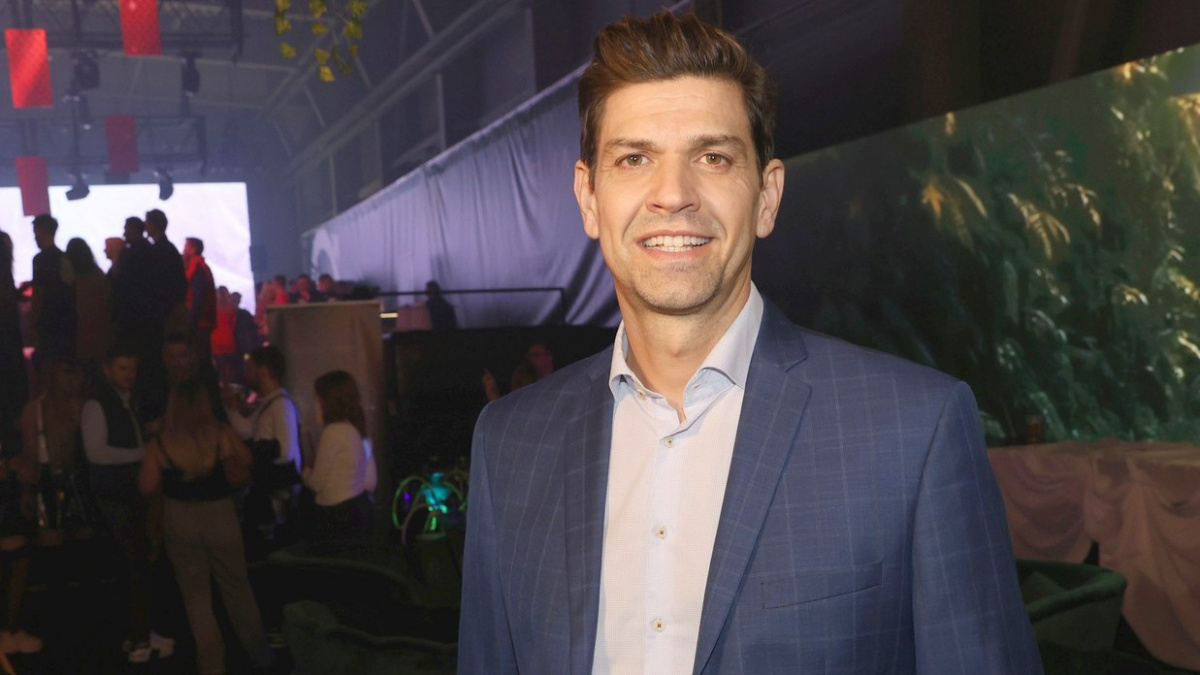 Oblíbený moderátor se brutálně vysmál Soukupovi po prohraném zápase: "Zmačkanej papír od sekaný"