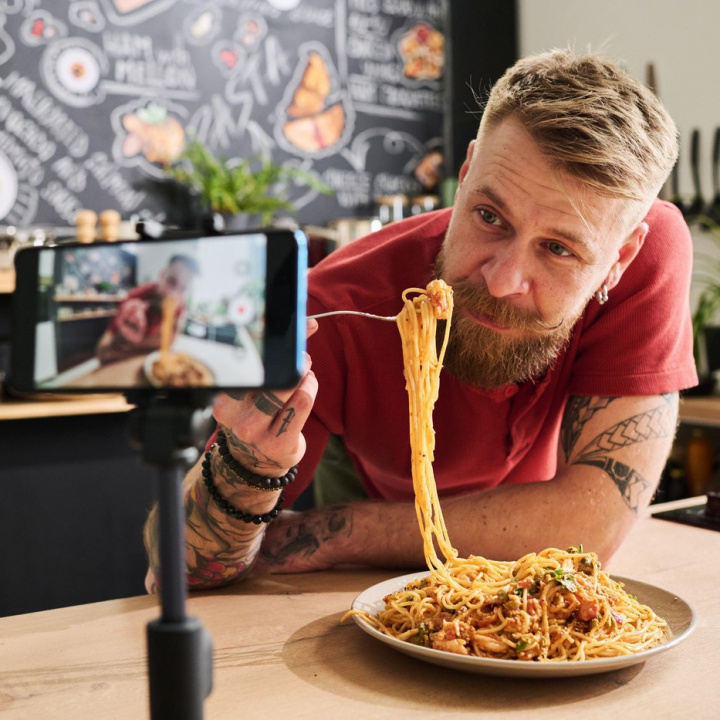 Fenomén jménem Mukbang: Internetem hýbe nový bizarní trend