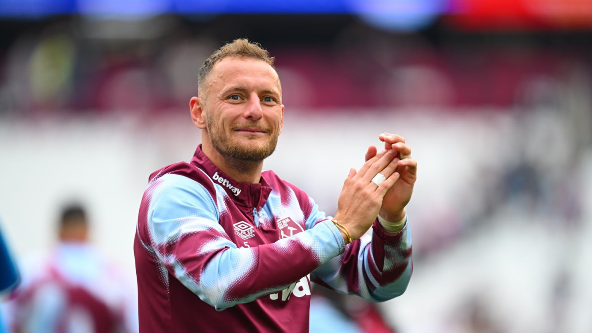 O českého fotbalového reprezentanta Vladimíra Coufala má zájem Everton, Fulham a Wolverhampton.