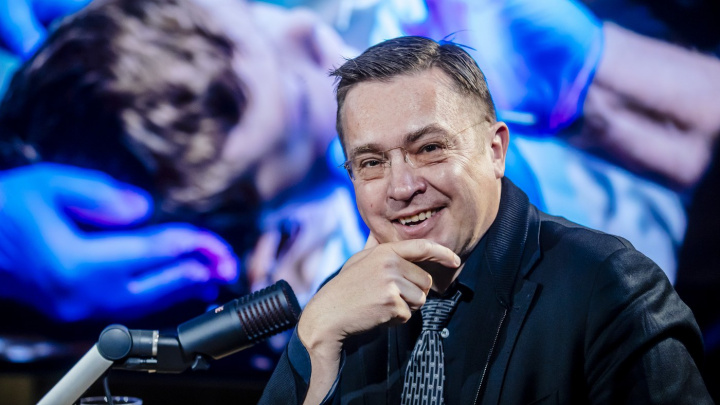 Šmucler: Bílé plomby, které si lidé dosud platili, budou o 930 Kč levnější
