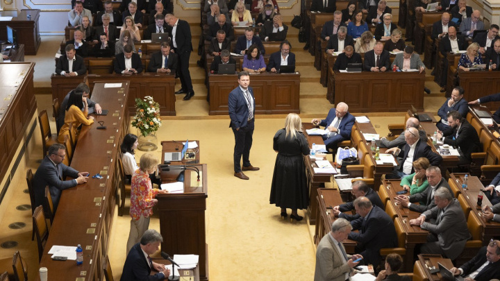 Povinné spoření pro dříče: Kdo maká v těžkých podmínkách, dostane víc peněz na důchod