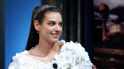 Šminky? Botox? Vůbec, stačí jóga! Slavná herečka předvádí výsledky sama na sobě