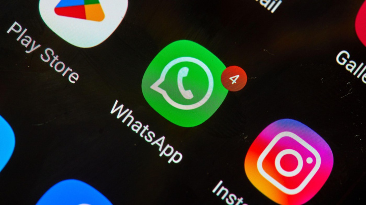 WhatsApp spouští reklamy. Zničí Meta poslední soukromou zónu internetu?