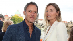 Idylický vztah v problémech? Legendární zpěvák: "Máme období nahoru a dolů"