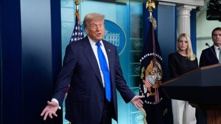 USA s okamžitou platností ukončují veškerá jednání o obchodu s Kanadou