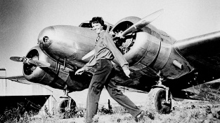 Amelie Earhart