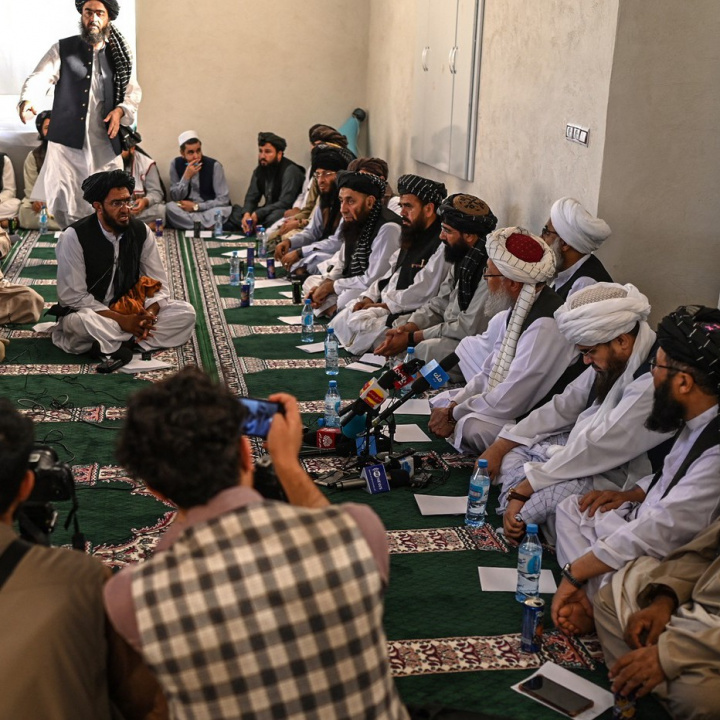 Čína uvítala rozhodnutí Moskvy uznat vládu afghánského Tálibánu
