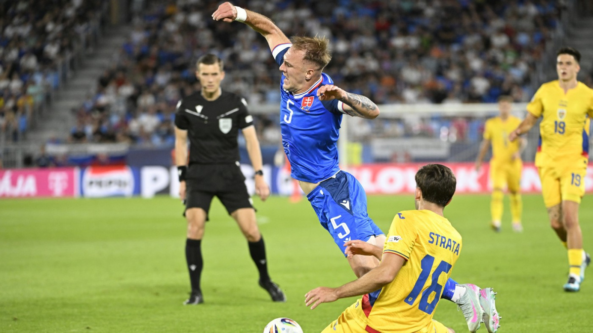 Čerstvá posila Slavie Javorček si vážně poranil koleno a musí na operaci