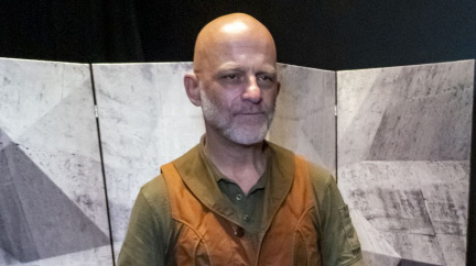Známý herec poté, co fyzicky napadl fotografa: "Násilí je nechutné"