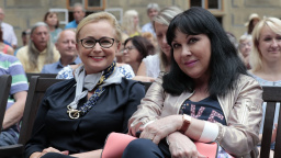 Arabela chce zachránit Dádu Patrasovou: Útěk do zahraničí!