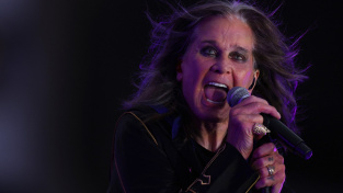 Ve věku 76 let dnes zemřel Ozzy Osbourne, legenda britského heavy metalu