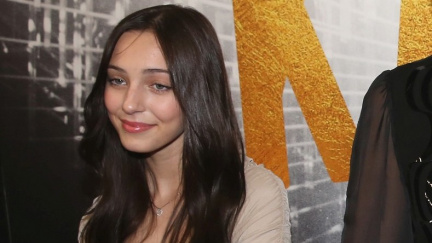 Roste do krásy! Dcera Karla Gotta vystrkuje růžky ve svůdných šatech