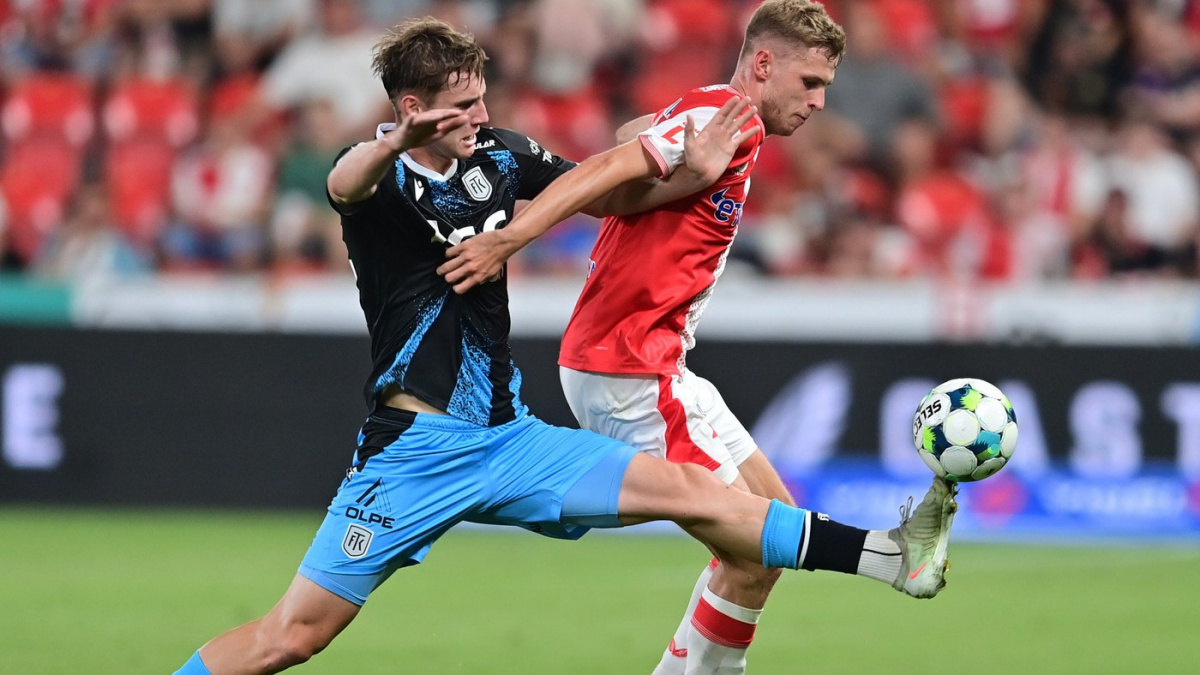 Fotbalisté Slavie si poradili 3:0 s Teplicemi a mají první domácí výhru v sezoně