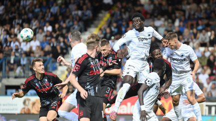 Fotbalisté Sparty vyhráli na půdě oslabeného Liberce 2:0 a jsou v čele tabulky