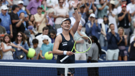 Barbora Krejčíková předvedla heroický obrat na US Open. Odvrátila osm mečbolů a postoupila do čtvrtfinále