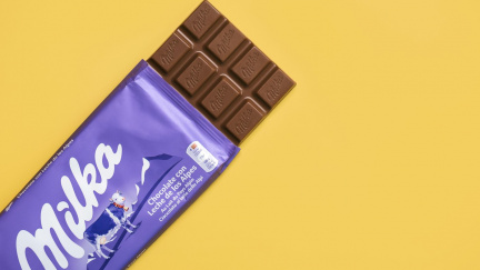 Milka menší a dražší: Němci zuří a ženou výrobce k soudu