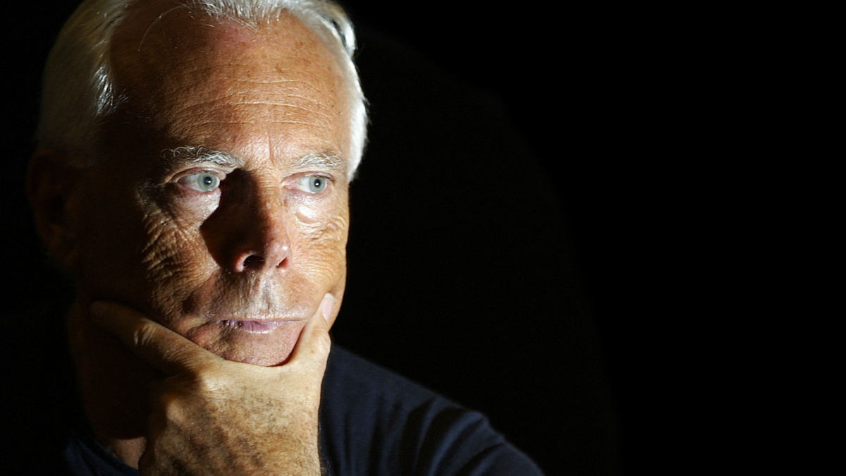 „Nikdy není pozdě začít“ – slova, která dostala Giorgia Armaniho na vrchol!