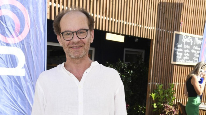 Nejtěžší bylo dát facku! Bedřich se ukázal na oslavě 20 let Ulice, prozradil hořkosladké vzpomínky