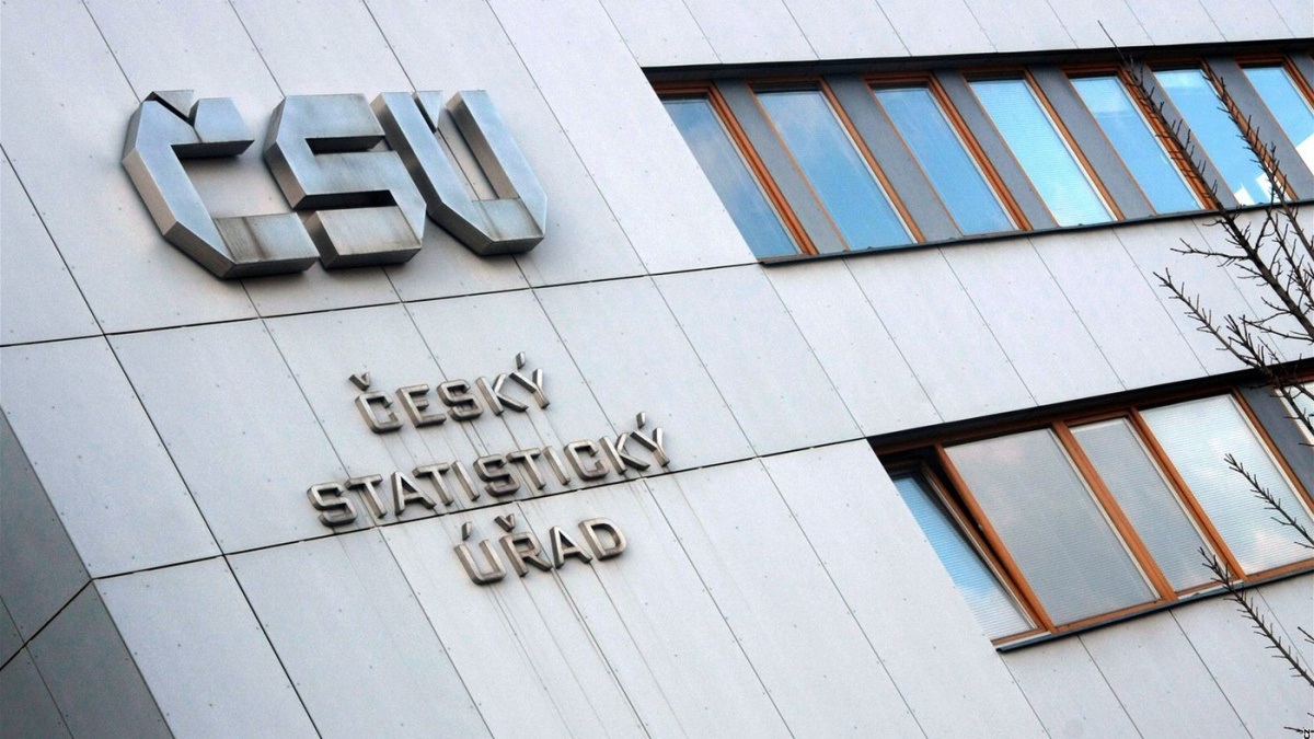 Zahraniční obchod ČR letos poprvé skončil v červenci schodkem 1,7 mld. Kč