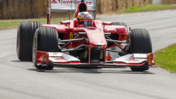 Je neskutečné, co předváděl fantom formule na českých silnicích - a především jak dlouho!