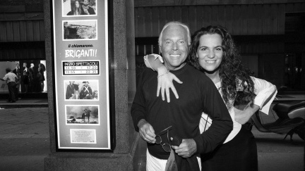 Smrt Giorgia Armaniho: komu připadne říše módy za miliardy dolarů