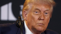 USA podle Trumpa zaútočily v mezinárodních vodách na venezuelské pašeráky drog