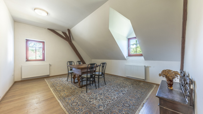 lety jídelní kout 5 horní patro