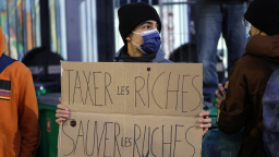 Francii čekají rozsáhlé stávky a protesty proti škrtům v rozpočtu