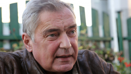 Děsivě krutý osud! Reportér tragicky ztratil jedinou dceru a teď i milovanou manželku