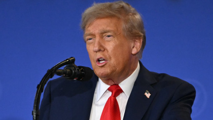 Ukrajina by podle Trumpa mohla s podporou EU a NATO dobýt zpátky celé své území