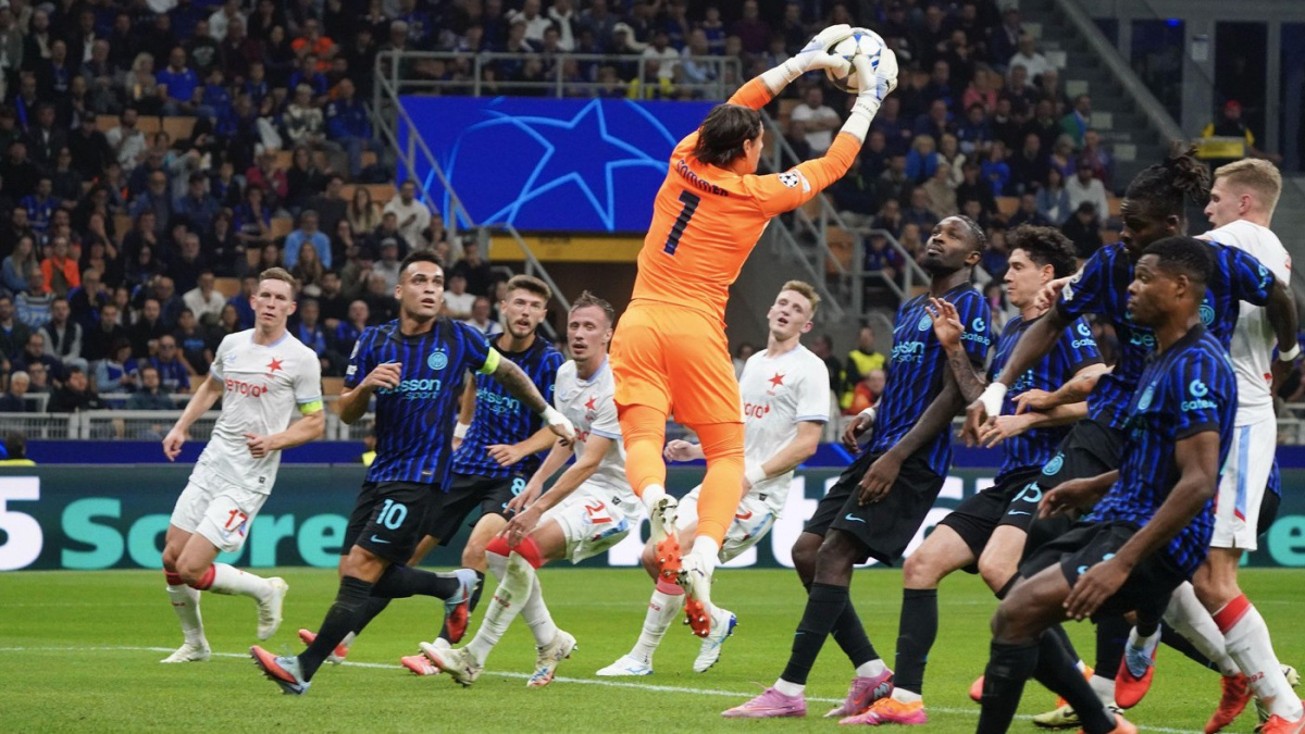 Slavia podlehla 0:3 Interu a utrpěla první porážku v Lize mistrů i v sezoně