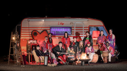 Pražské křižovatky v říjnu s láskyplným programem