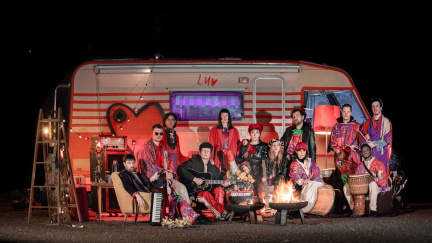 Pražské křižovatky v říjnu s láskyplným programem