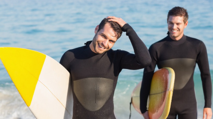 V moři se už nemusíte bát žraloků, nové oblečení hravou parybu zastaví