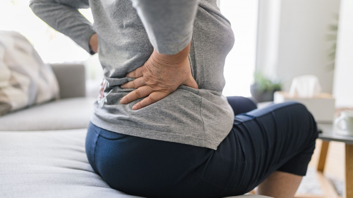 Číňanka chtěla vyléčit bolest zad pojídáním žab. Následky byly děsivé