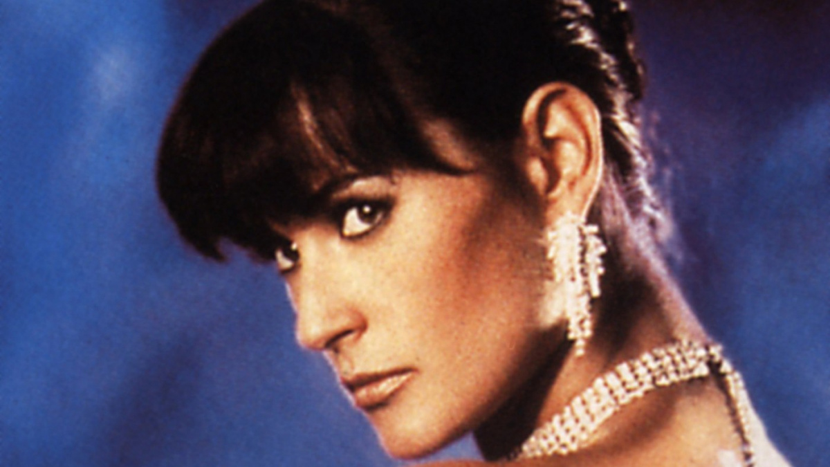 Ofina ve stylu Gucci v podání Demi Moore: Podzimní trend, který dodá šmrnc i pár let ubere