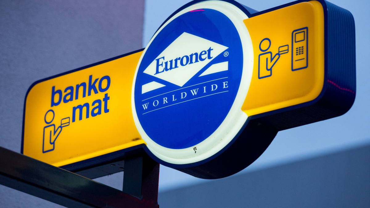 Pozor na tyhle bankomaty, každý výběr vás nově bude stát desítky korun!