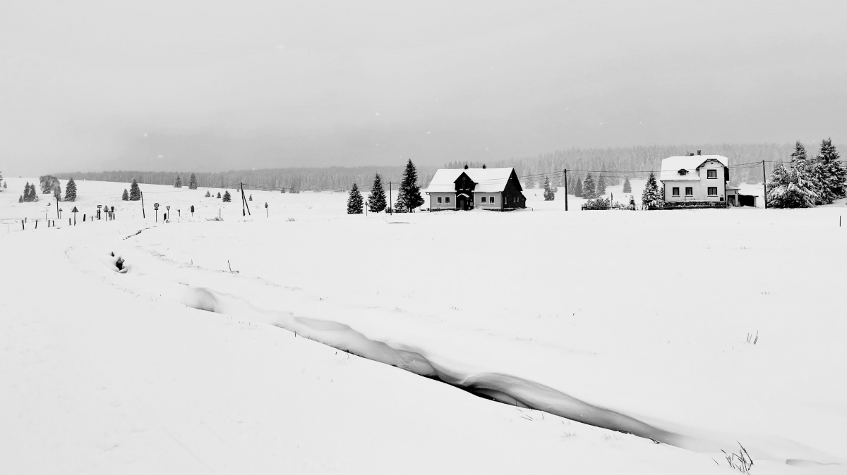Evropu může zasáhnout zima století. Meteorologové vykreslují arktický scénář