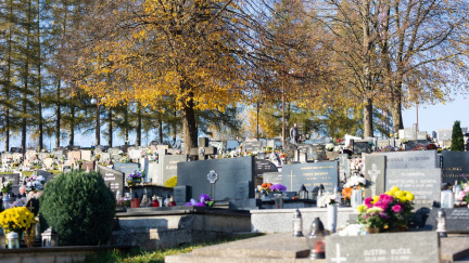 Pražští strážníci se ode dneška do Dušiček zaměří na hřbitovy a jejich okolí