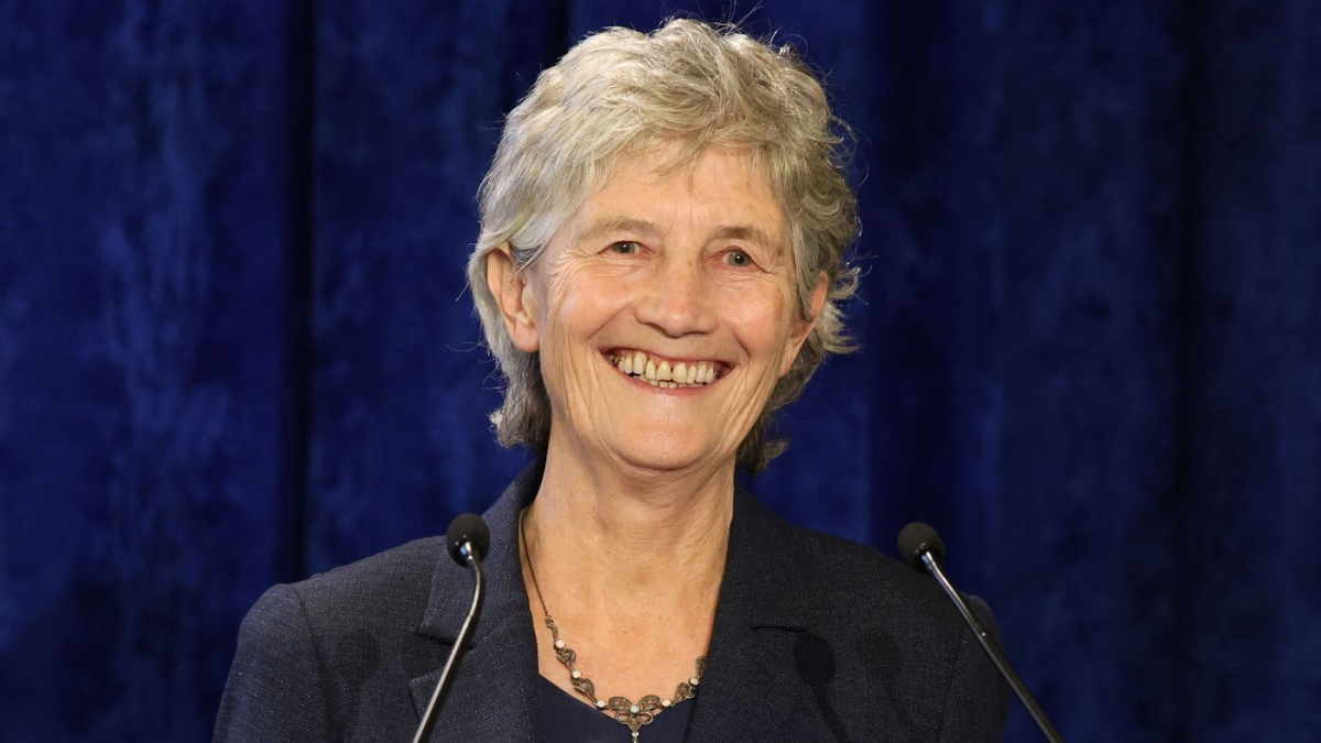 Prezidentské volby v Irsku vyhrála Connollyová, její soupeřka uznala porážku