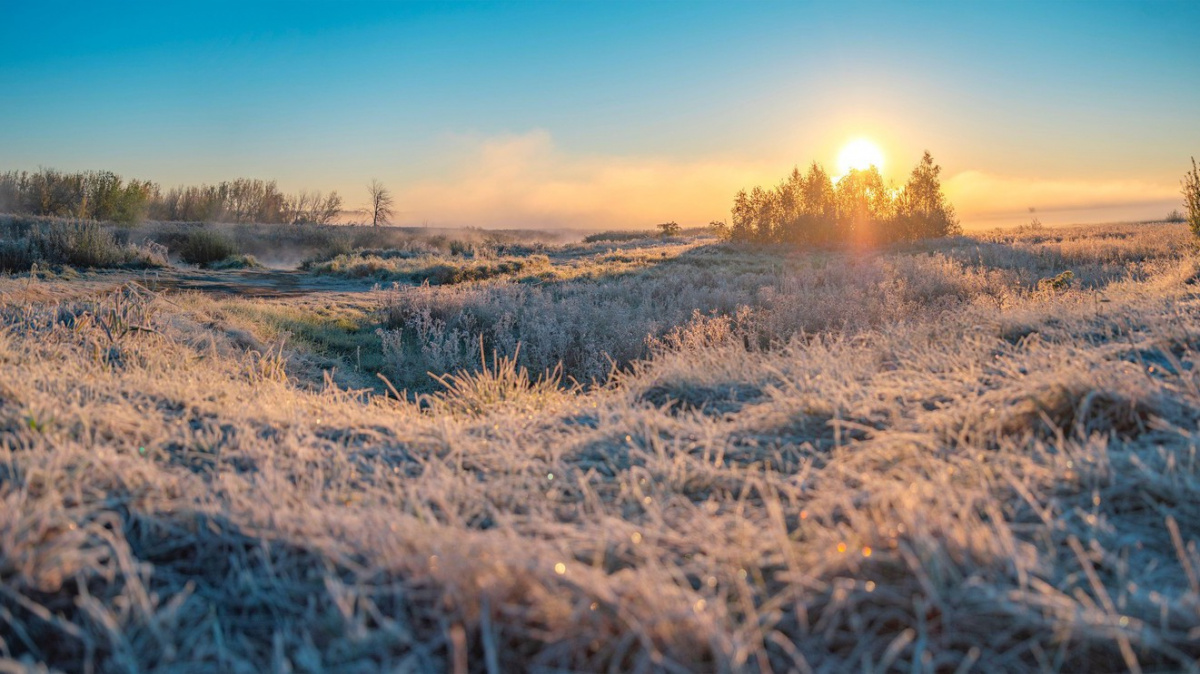 Přichází zamračeno a týden plný větru a deště. Chystá se i první pořádný sníh