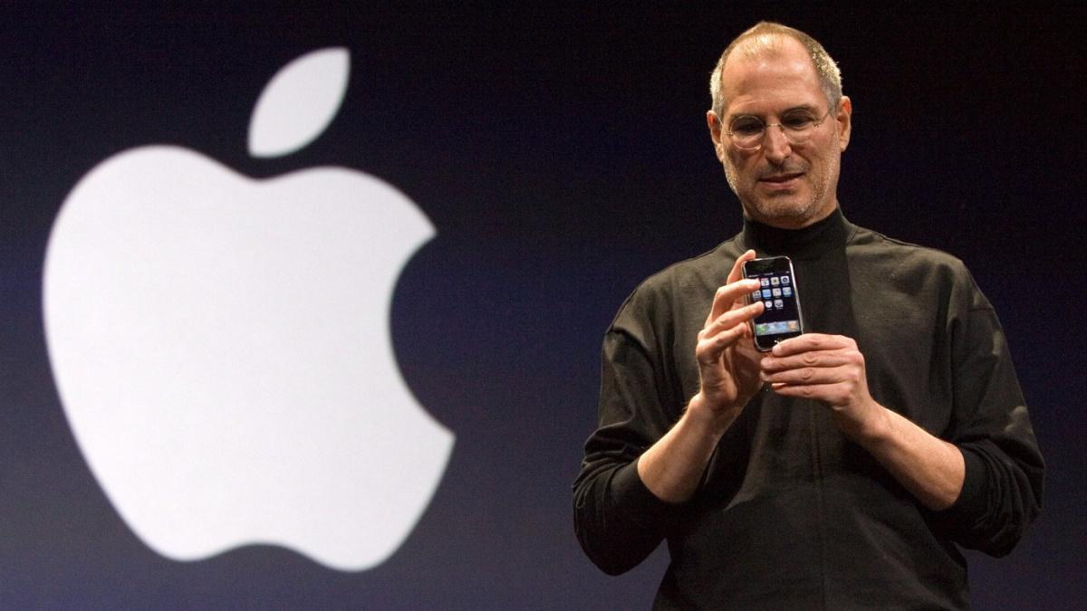 Zapomeňte na pohovor v obleku – Steve Jobs si vybíral zaměstnance u piva