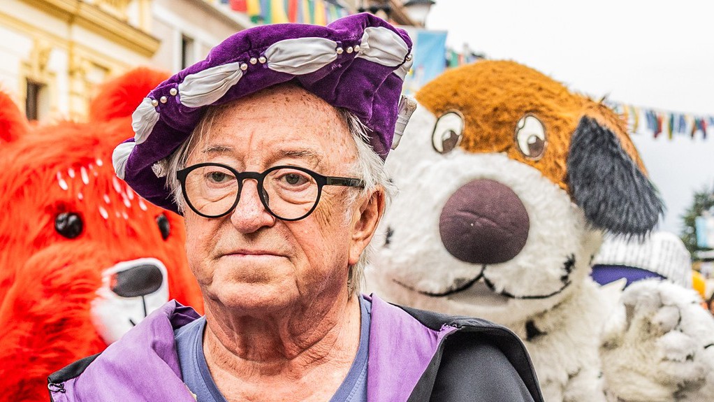 Vlastní rodinu nemá, sám ale nezůstal. Legendární Jiří Lábus hlásí životní změnu