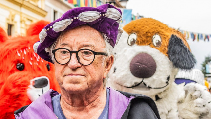 Vlastní rodinu nemá, sám ale nezůstal. Legendární Jiří Lábus hlásí životní změnu