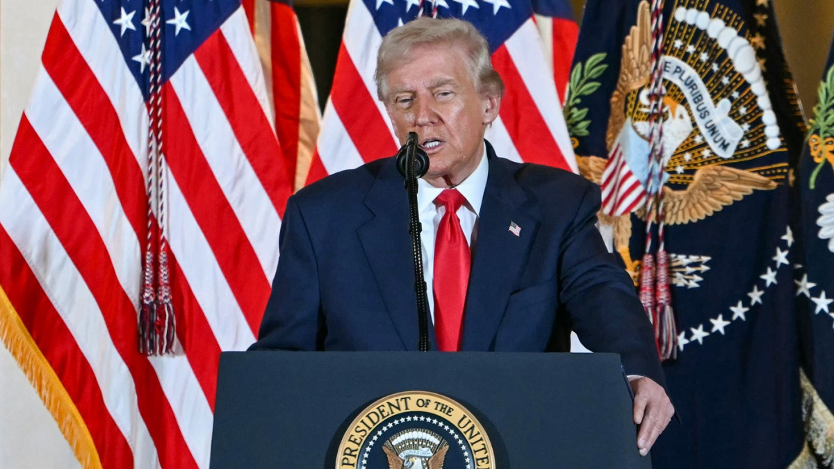 KLDR před Trumpovým příletem do Jižní Koreje odpálila několik raket