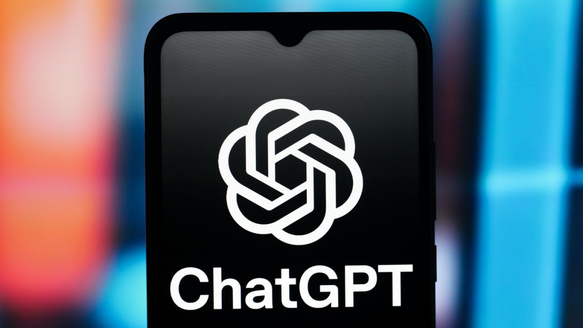 Milion uživatelů ChatGPT přiznalo sebevražedné myšlenky, tvrdí OpenAI