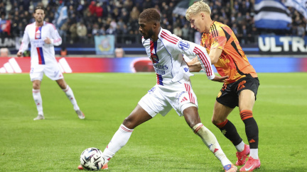 Šulcovy branky Lyonu nestačily, s FC Paříž přišel o třígólové vedení a hrál 3:3