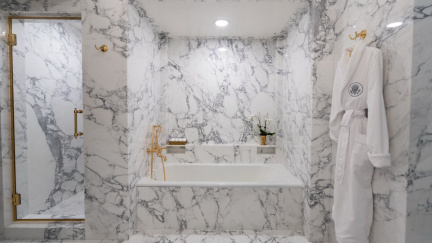 Trump změnil Lincolnovu koupelnu v Bílém domě, art deco nahradily mramor a zlato