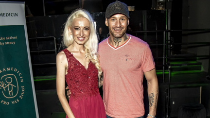 Konečně pořádná láska? Sámer Issa září s překrásnou blondýnkou