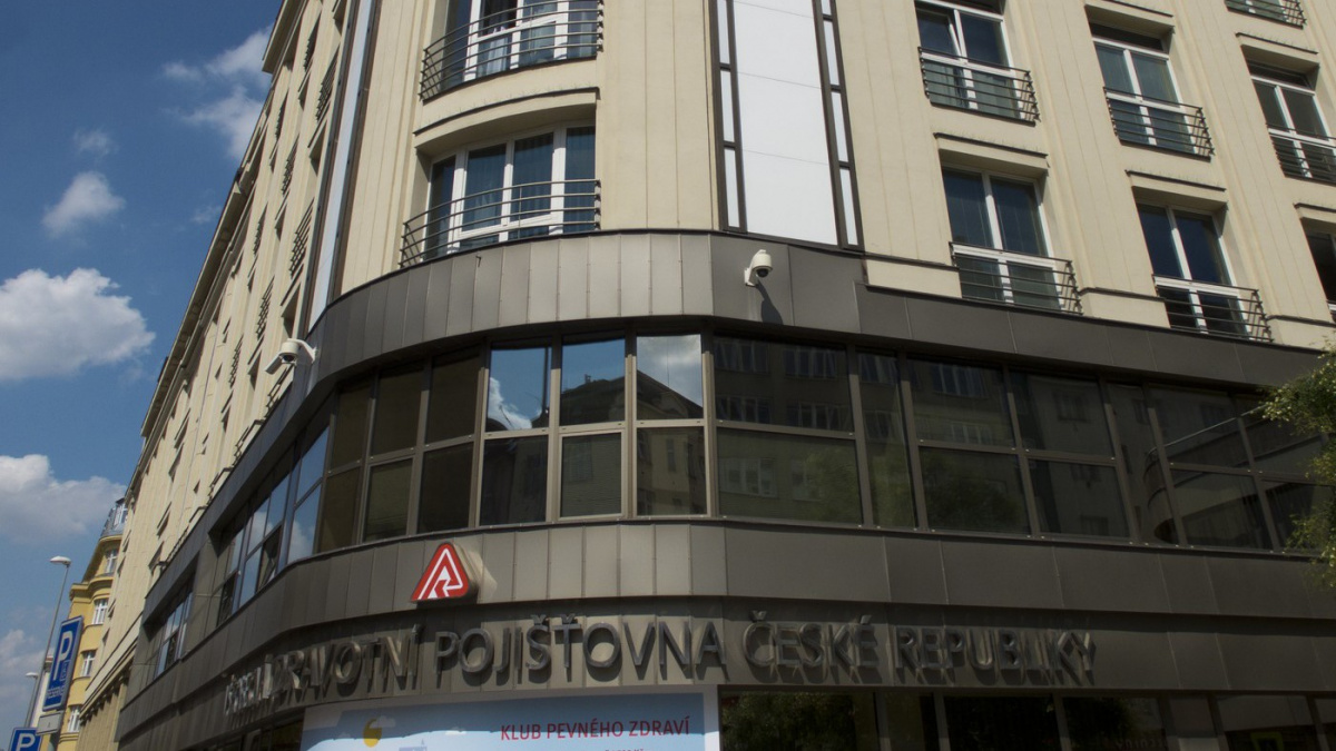 Policie při zásahu ve VZP zadržela 19 lidí, zásah se týká veřejných zakázek